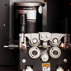 Mechanizmus podávania drôtu zváračky SOLUTION LINE 300